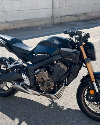 Honda CB650R e-Clutch 2026