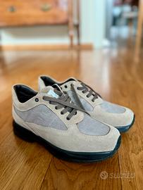 Hogan interactive Jr