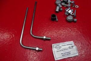 ATTACCHI PARABREZZA BENELLI ITALJET E ALTRO
