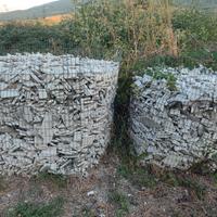 Pietre da rivestimento e tegole nuove