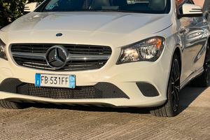 MERCEDES BENZ CLA 180 COUPE