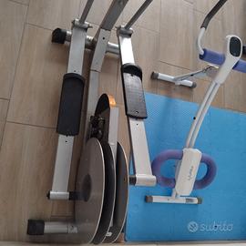 Bicicletta ellittica e panca addominali