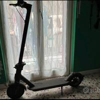 Monopattino elettrico Xiaomi