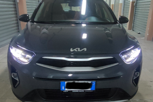 Kia Stonic anno 2023 - 1.2 GPL Urban Grey