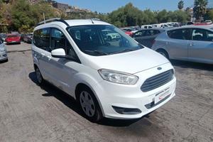 Ford Tourneo Courier 5.-p.o.s.t.i. TDCI 7 Plus