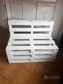 Panchine con porta fiori