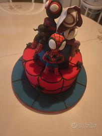 Torta finta  spidey e i suoi amici