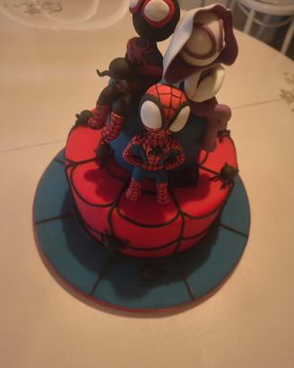 Torta finta  spidey e i suoi amici
