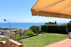 Casa con vista mozzafiato