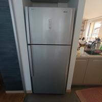 frigorifero con congelatore 