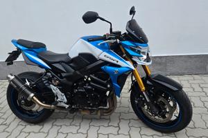 Suzuki GSR 750 2014