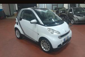 Smart fortwo MHD 52kw 2010 euro 5B motore 50000 km