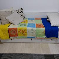 divano letto hemnes Ikea.