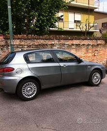 Alfa 147