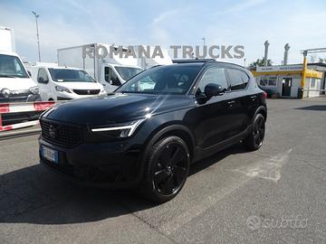 VOLVO XC40 B3 automatico Ultra Black Edition -PRON