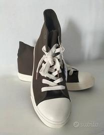 Sneakers alte Grand & Hill  N. 44
in tela 