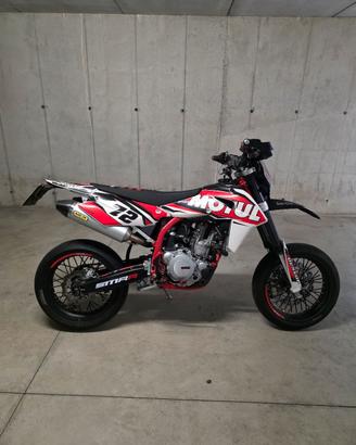 SWM SM 500 R MOTARD 2022 / Euro 3 / Preparata