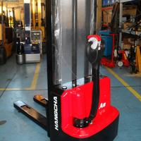 Carrello elevatore timonato nuovo
