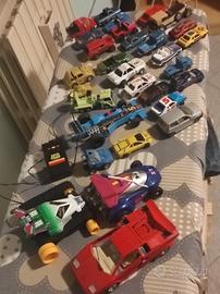 N. 33  modellini macchinine da collezione 