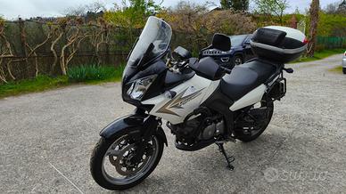 Suzuki Vstrom DL 650 ABS - 2011 - 30.000 Km.