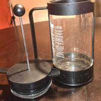 French press (circa 1 lt) x tisane,  te o caffè 