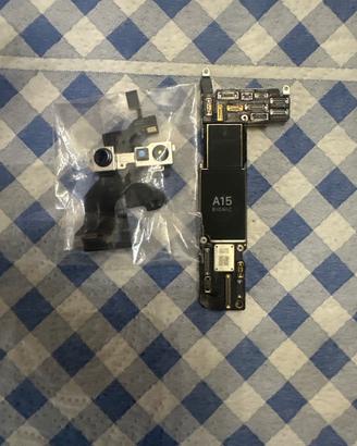 Scheda  madre 128 giga. iPhone 13