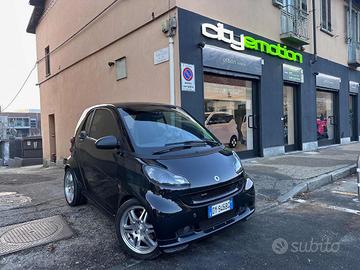 SMART ForTwo 1000 72 kW coupé BRABUS Xclusive