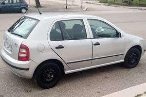 SKODA FABIA 5porte Classic 75cv –1.4 tdi + 8 GOMME