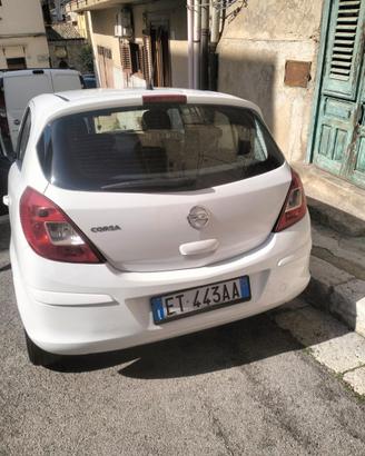 Opel corsa benzina 1229 cc