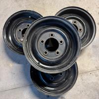 Cerchi land rover defender