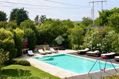 VILLA SINGOLA A SONA