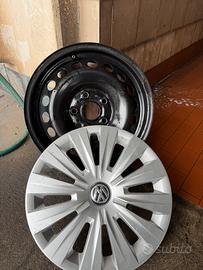 Cerchi in ferro da 15 + copri cerchi originali