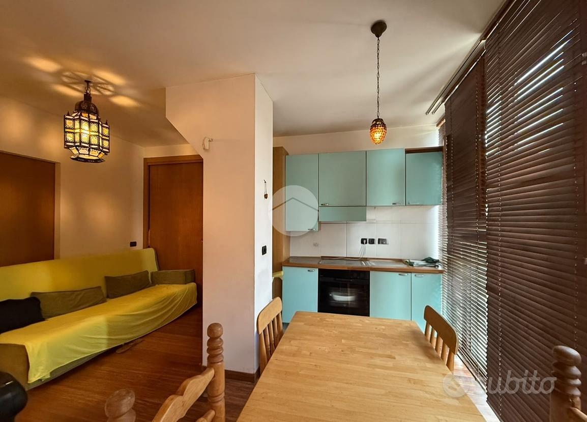 Appartamento – Milano, Lorenteggio, Municipio 6 - Vista 2