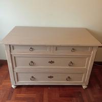 cassettone shabby 