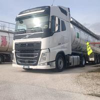 VOLVO FH500