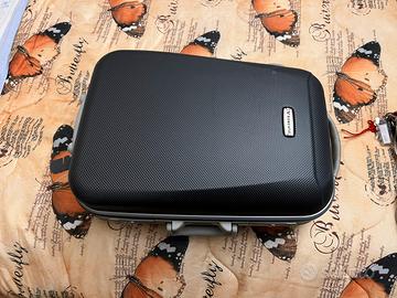 Valigia Roncato rigida larghezza 40 , lunghezza 55