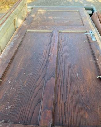 Porte in legno massello