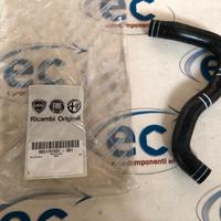 51787531 MANICOTTO FLESSIBILE RADIATORE SUPERIORE 