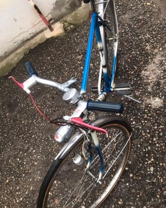 Come da foto bici perfettamente fonzzionante