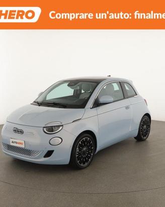 FIAT 500e YZ76609