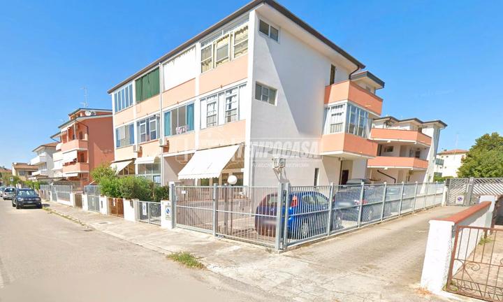 TRILOCALE VISTA MARE CON POSTO AUTO A PORTO GARIBA