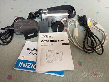 Fotocamera digitale compatta Olympus Camedia C-765