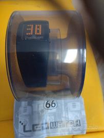 orologio led giallo o nero rouge 66