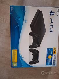 PlayStation  4