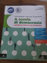 "A scuola di democrazia" (AAVV)