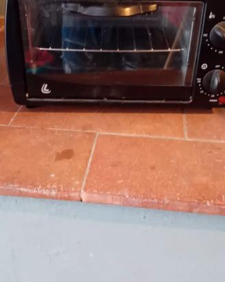 Congelatore/frigorifero e forno da camion
