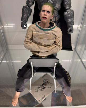 Hot Toys Joker Jared Leto Arkham Asyl