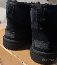 UGG mini, n. 38