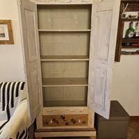 Credenza