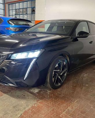 PEUGEOT 308 1.2 130cv Allure + Key Less + Navi +